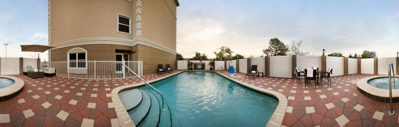 Country Inn & Suites By Radisson, Tampa Airport North, Fl West Chase Eksteriør billede